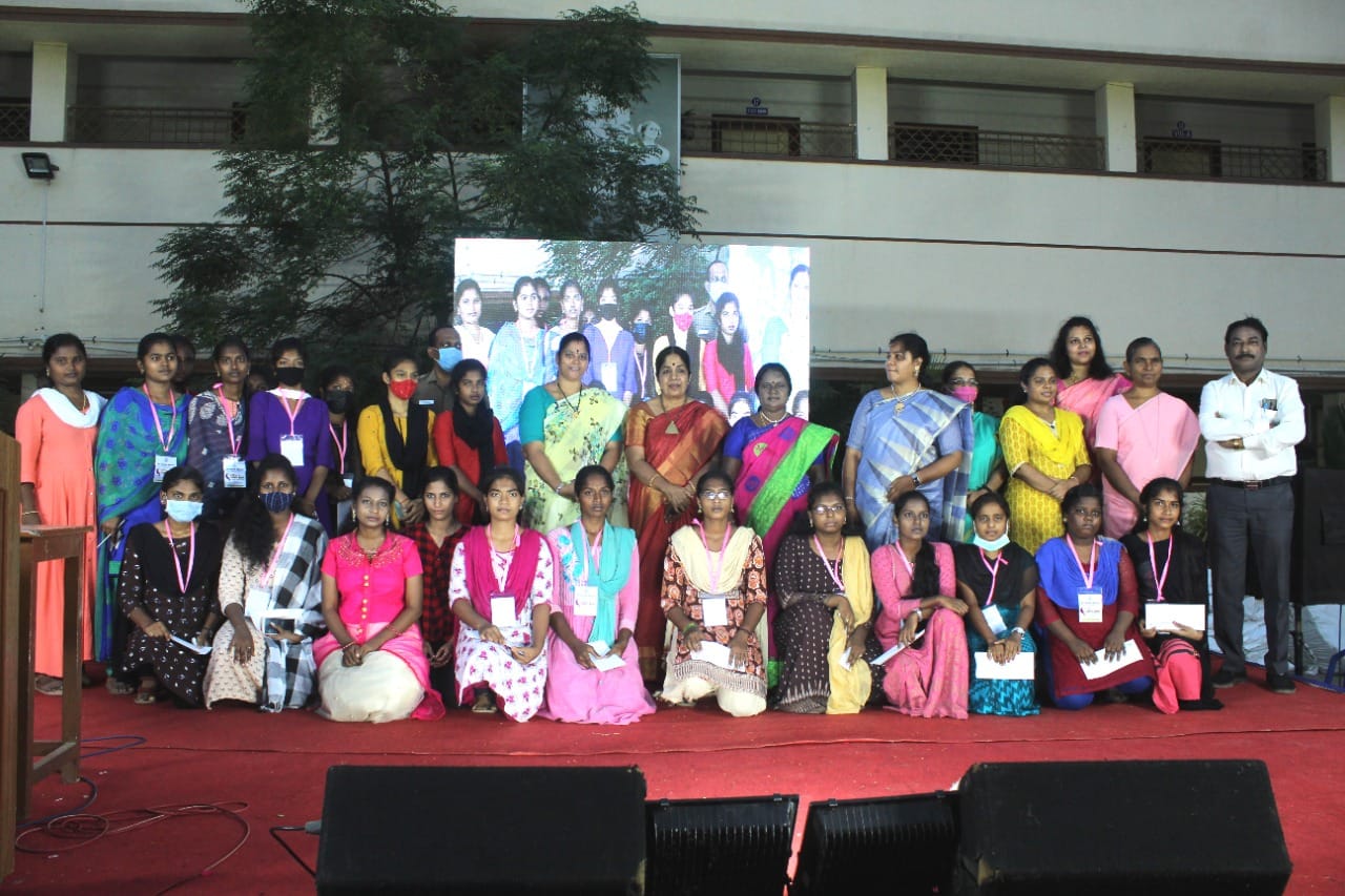 /media/realct/womens day scholarship awardees.jpg